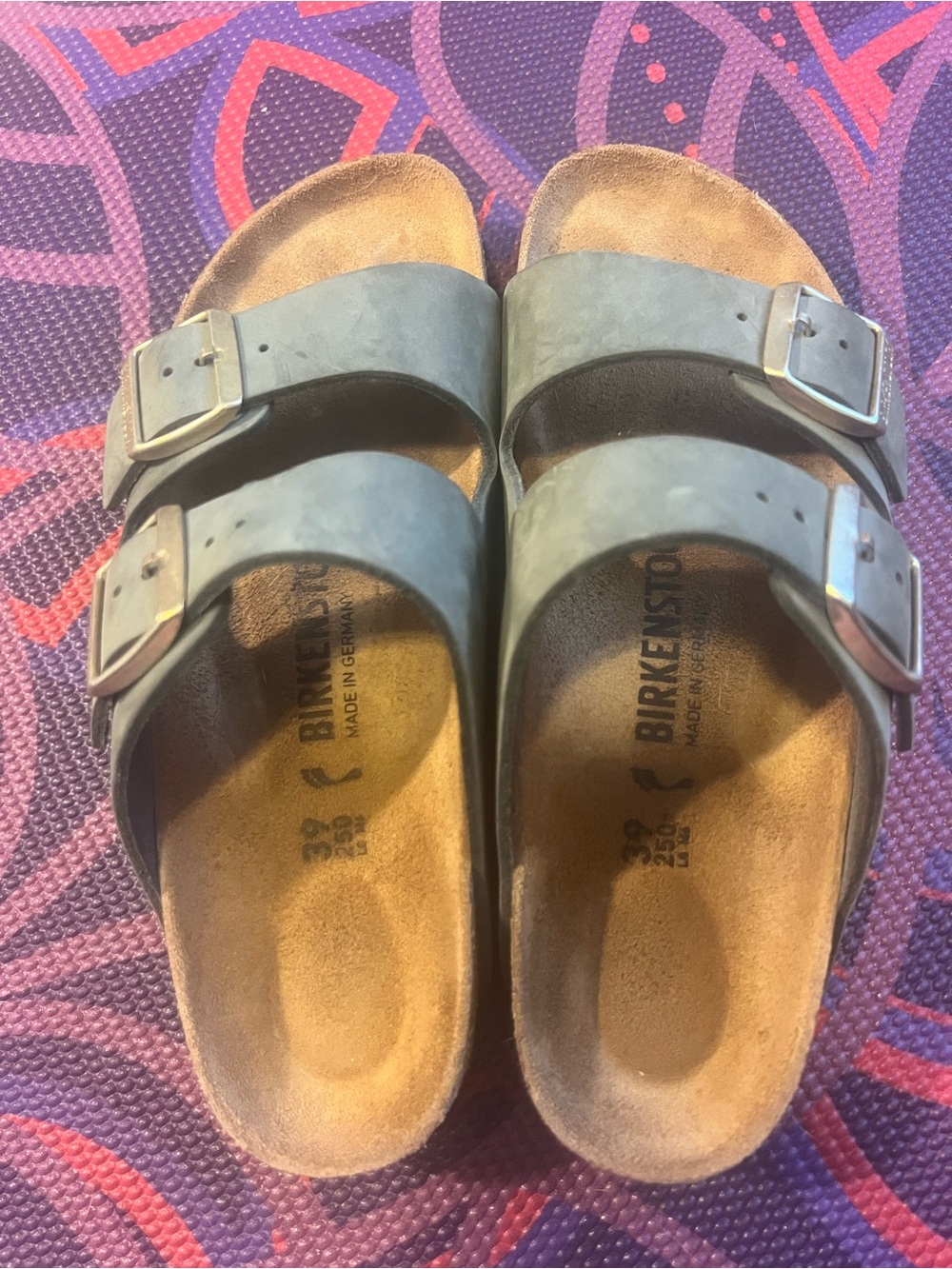 Birkenstock Arizona Two-Strap Sandal in Thyme medium/narrow - Picture 7 of 10